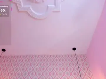 Chaturbate Live Sex Cam of clara_ward