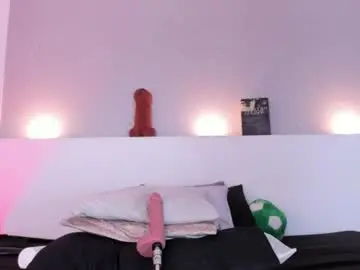 Chaturbate Nude Webcam of violeta_queen11