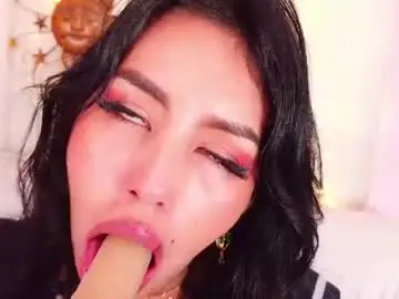 Chaturbate Watch Live Sex Cams of jenner_mills