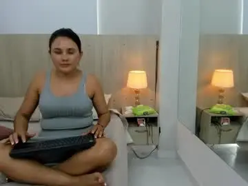 Chaturbate Live Porn of mia_mercier