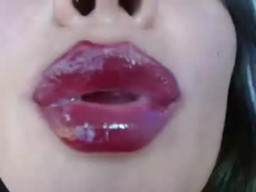 Chaturbate Nude Webcam of miss_evoleth2