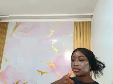 Chaturbate Live Sex of paulinekosh