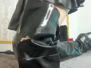 Chaturbate Live Sex Cam of candy_plus