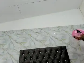 Chaturbate Best Webcam of ladysquirtss