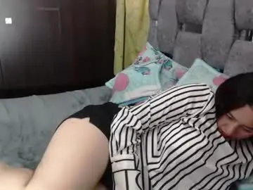 Chaturbate Live Sex Cam of sarahott_1