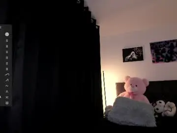 Chaturbate Live Sex Cam of satanbabee_