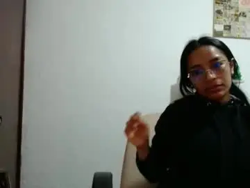 Chaturbate Watch Live Sex Cams of alia054