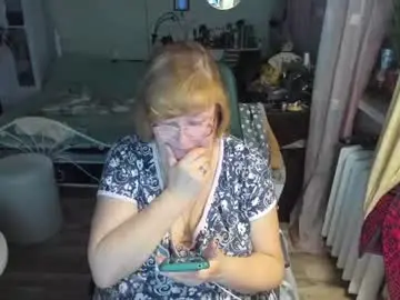 Chaturbate Live Sex Cam of flowerlover8