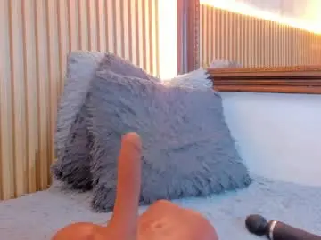 Chaturbate Live Sex Cam of annie_paradisee