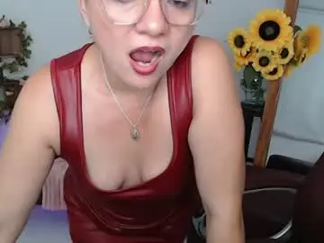 Chaturbate Live Porn of lilly_milf