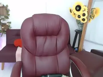 Chaturbate Watch Live Sex Cams of lilly_milf