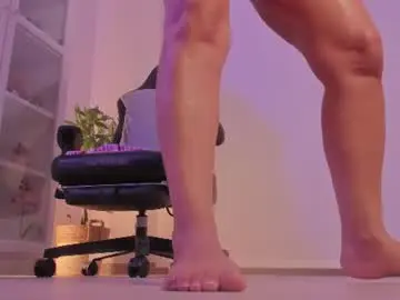 Chaturbate Live Sex Cam of leyasweet