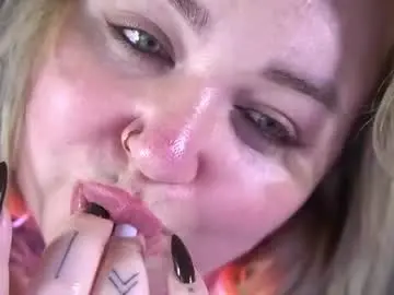 Chaturbate Live Sex of zarareign_