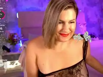 Chaturbate Adult Video Chat of kiraroxx