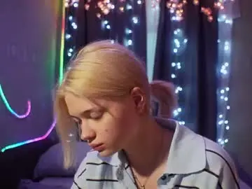 Chaturbate Watch Live Sex Cams of suzannabarmes