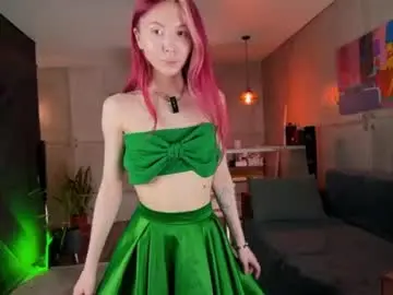 Chaturbate Live Sex Cam of izi_fox