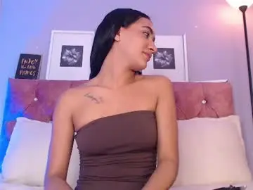 Chaturbate Live Sex Cam of nikibrice