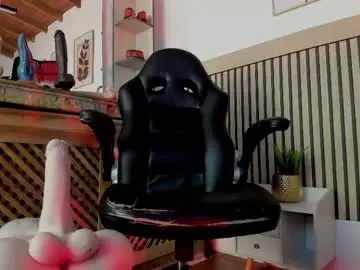 Chaturbate Live Sex Cam of madame_ibby
