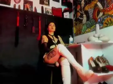 Chaturbate Free Live Porn of madame_ibby