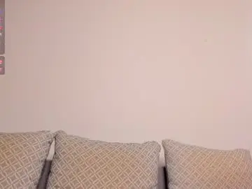 Chaturbate Adult Video Chat of emily_seraphinee