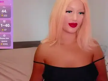Chaturbate Live Sex Cam of rosebelle1