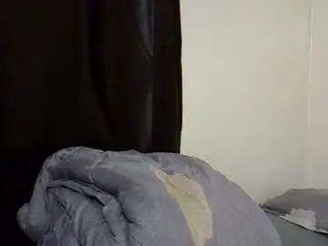 Chaturbate Nude Webcam of petite_melinda