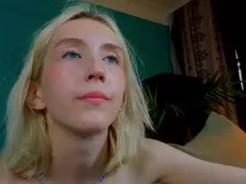 Chaturbate Live Sex of elen__moore