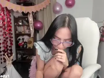 Chaturbate Best live sex cam show of moonlady_