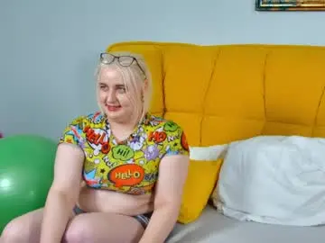 Chaturbate Sex Cam of lioraardyn