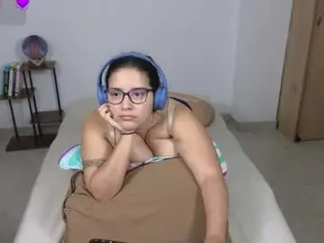 Chaturbate Watch Live Sex Cams of moonwoman_