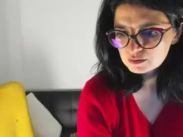 Chaturbate Best live sex cam show of adriana71