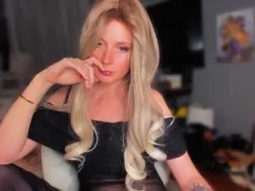 Chaturbate Best live sex cam show of klementinagirl