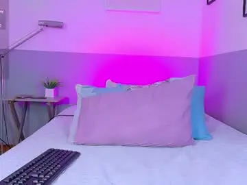 Chaturbate Live Porn of daddys_little_princesss