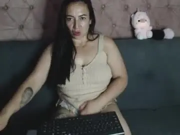 Chaturbate Watch Live Sex Cams of misslucyy1
