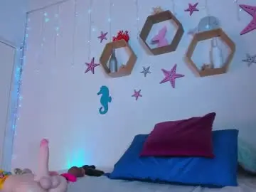 Chaturbate Watch Live Sex Cams of tanisha_curly