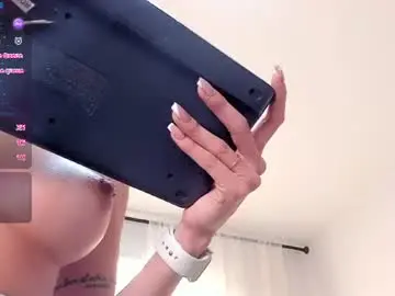 Chaturbate Free Porn Cam of juliasprouse