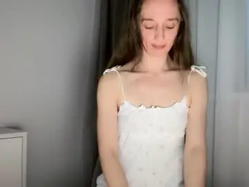 Chaturbate Sex Cam of shy_schoolgirl_