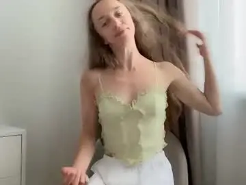 Chaturbate Live Porn of shy_schoolgirl_