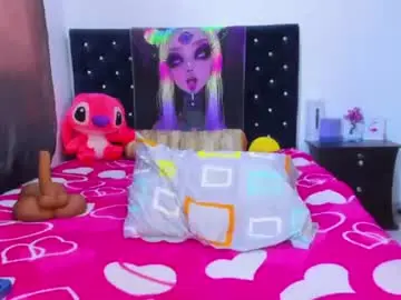 Chaturbate Live Sex Cam of isabellamoons