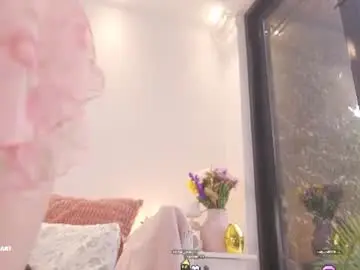 Chaturbate Free Live Porn of milky_0