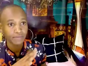 Chaturbate Free Live Porn of ebonyolive69
