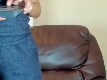 Chaturbate Sex Cam of emily_loperaa