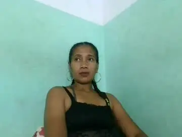 Chaturbate Free Porn Cam of alyahtah
