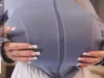Chaturbate Live Sex of maybellebyone