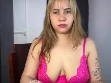 Chaturbate Live Sex Cam of mirilinda