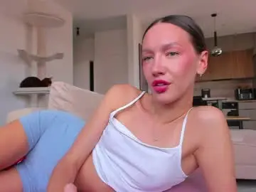 Chaturbate Adult Video Chat of awgustina_sweetheart22