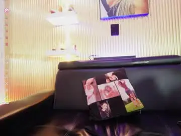 Chaturbate Best live sex cam show of aliceglamour