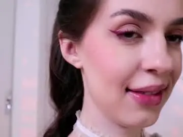 Chaturbate Sex Cam of milky_sofa