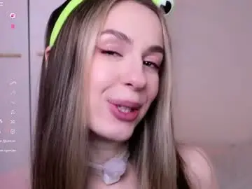 Chaturbate Sex Cam of milky_sofa
