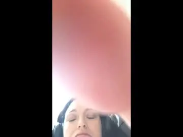Chaturbate Live Porn of wetpussyccccc